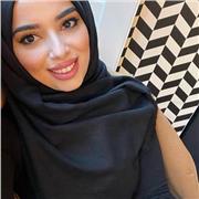 Arabischlehrerin erteilt Unterricht für Kinder alle Altersgruppen